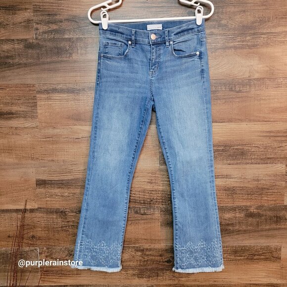 Loft Jeans Sz 0 Crop Flare Mid Rise Fringe Hem Medium Light Wash Stretch Denim - Picture 1 of 11